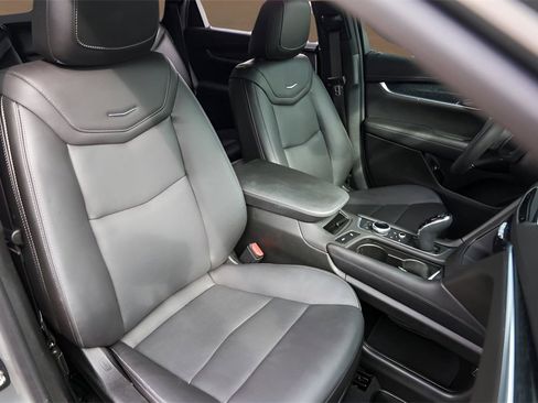 Used 2023 Cadillac XT5 Premium Luxury w/ Technology Package image 26