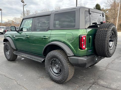 New 2025 Ford Bronco Outer Banks w/ Sasquatch Package image 5