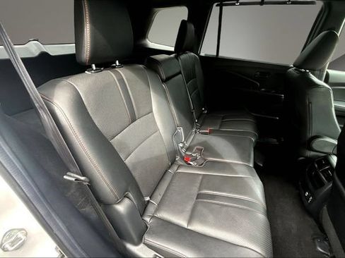 Used 2023 Honda Passport TrailSport image 25