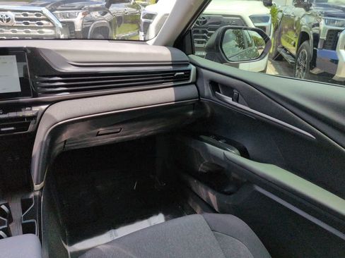 Used 2026 Toyota Camry LE FWD image 16