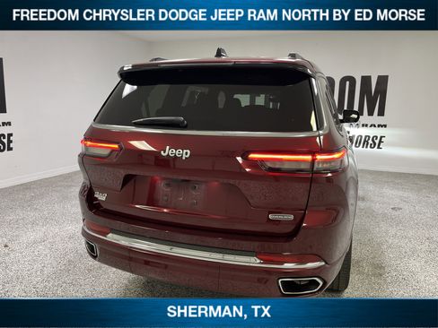 Used 2024 Jeep Grand Cherokee L Overland image 5