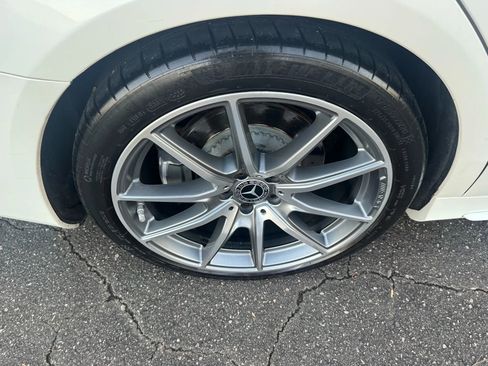 Used 2020 Mercedes-Benz S 560 Sedan w/ AMG Line Exterior image 12