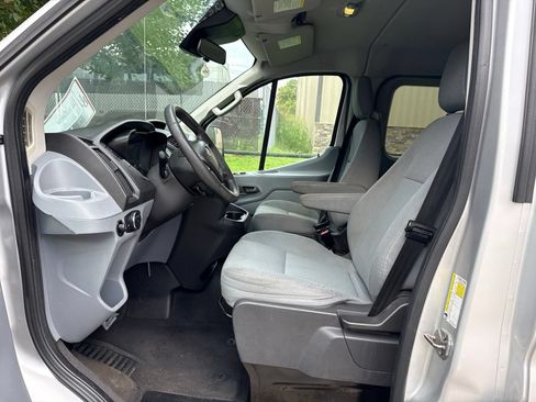 Used 2015 Ford Transit 350 XLT RWD image 12
