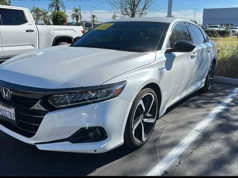 Used 2022 Honda Accord Sport image 1