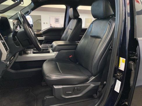 Certified 2022 Ford F250 Lariat w/ Lariat Ultimate Package image 16