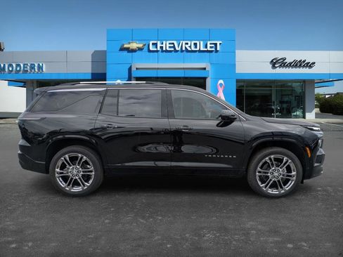 New 2026 Chevrolet Traverse High Country image 4