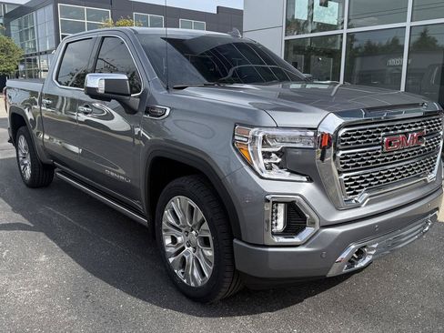 Used 2021 GMC Sierra 1500 Denali w/ Denali Premium Package AWD/4WD image 12
