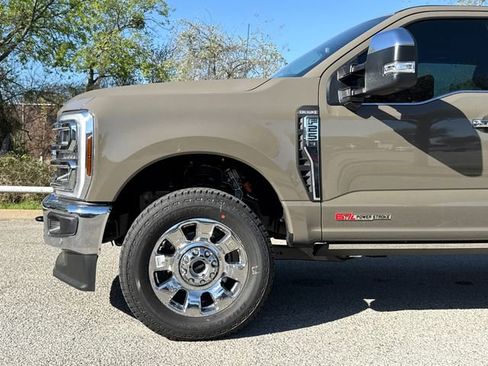 New 2026 Ford F250 King Ranch w/ Chrome Package AWD/4WD image 5