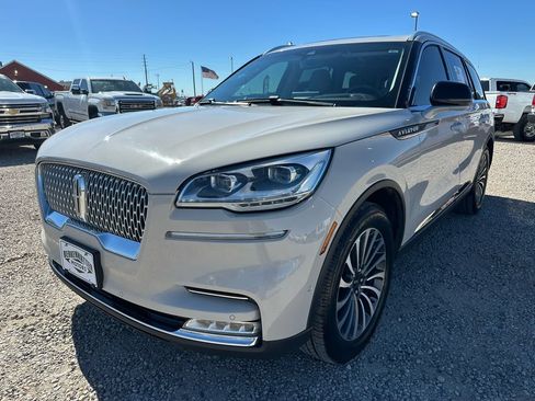Used 2022 Lincoln Aviator Reserve w/ Equipment Group 201A AWD/4WD image 4
