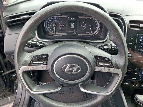 Used 2024 Hyundai Tucson SEL FWD image 16