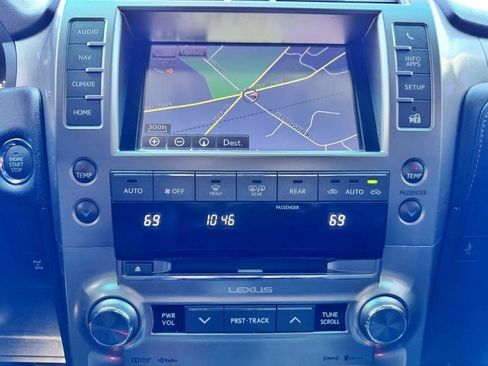 Used 2016 Lexus GX 460 w/ Premium Package AWD/4WD image 23