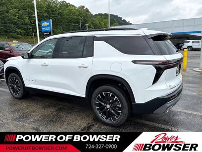 New 2026 Chevrolet Traverse LT w/ Sun and Wheel Package