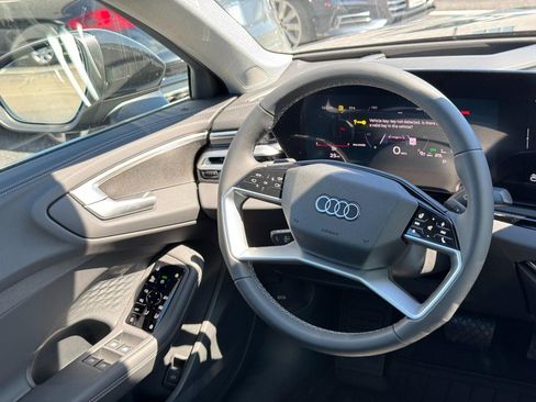 Used 2025 Audi A5 2.0T Premium Plus w/ Premium Plus AWD/4WD image 7