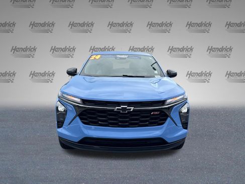 Used 2024 Chevrolet Trax RS FWD image 3