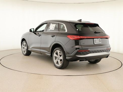 New 2025 Audi Q5 Premium Plus image 4