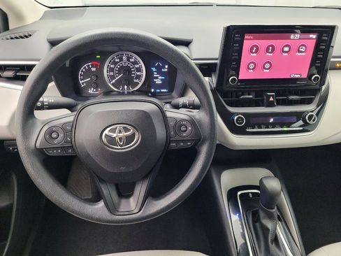 Used 2022 Toyota Corolla LE w/ LE Convenience Package image 22
