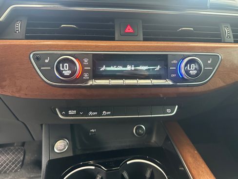 Used 2022 Audi A4 2.0T Premium AWD/4WD image 21