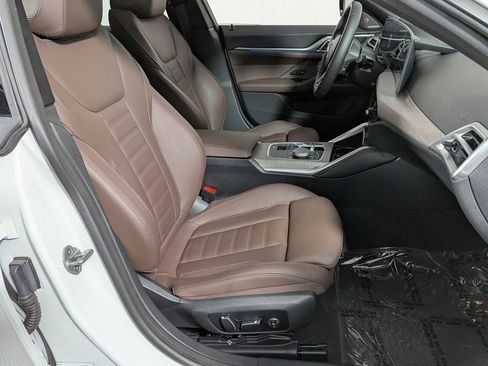Used 2025 BMW i4 xDrive40i w/ M Sport Package AWD/4WD image 27