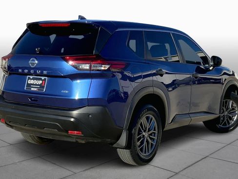 Used 2021 Nissan Rogue S image 12