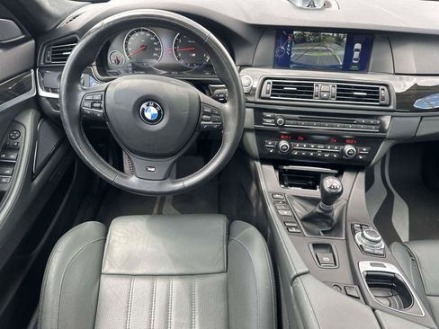 Used 2013 BMW M5 RWD image 27