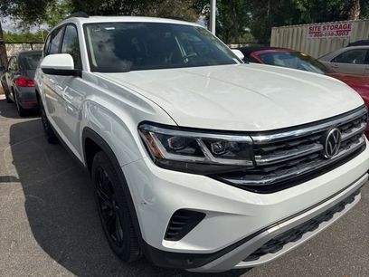 Used 2023 Volkswagen Atlas SE w/ Panoramic Sunroof Package