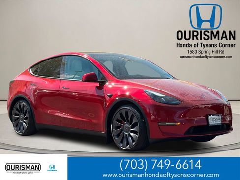 Used 2024 Tesla Model Y Performance AWD/4WD image 1