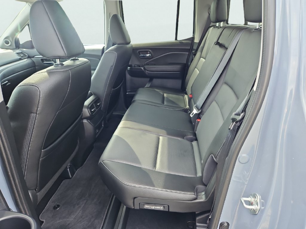 Certified 2024 Honda Ridgeline RTL image 32