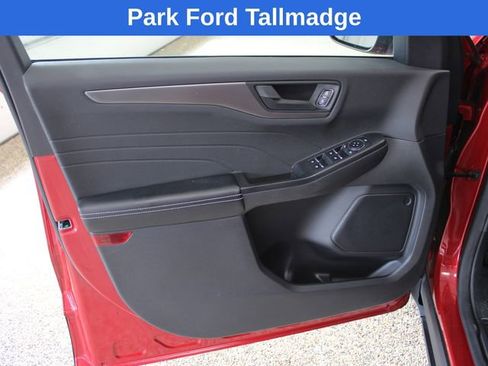 Used 2023 Ford Escape Active w/ Cold Weather Package FWD image 11