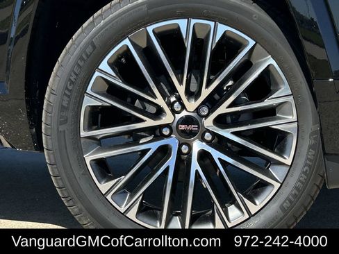 New 2026 GMC Terrain Denali image 9