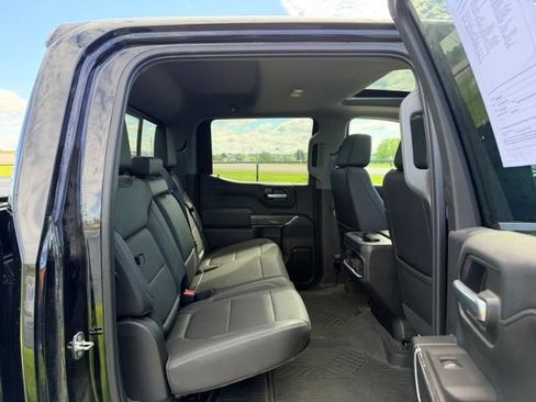 Certified 2021 Chevrolet Silverado 1500 LTZ w/ LTZ Premium Package AWD/4WD image 9