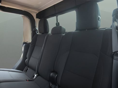 Used 2020 Jeep Gladiator Sport w/ Quick Order Package 24S image 18