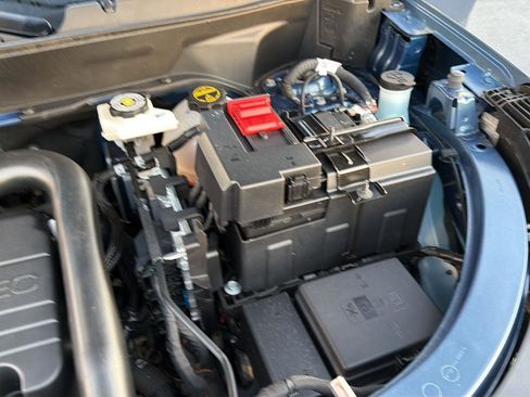 Used 2025 Chevrolet Equinox LT FWD image 35