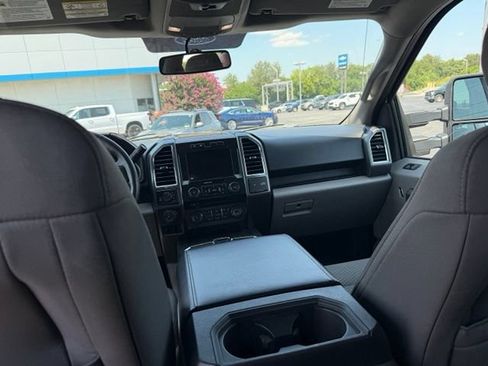 Used 2016 Ford F150 XLT w/ Equipment Group 302A Luxury AWD/4WD image 15