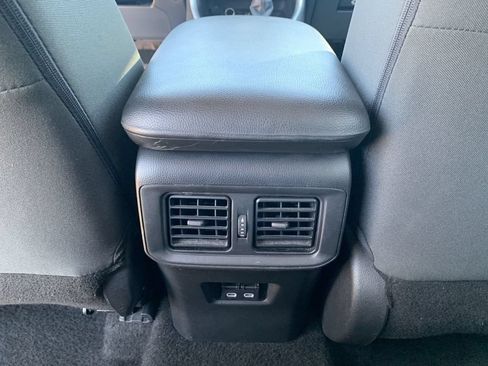 Used 2024 Toyota RAV4 XLE FWD image 19