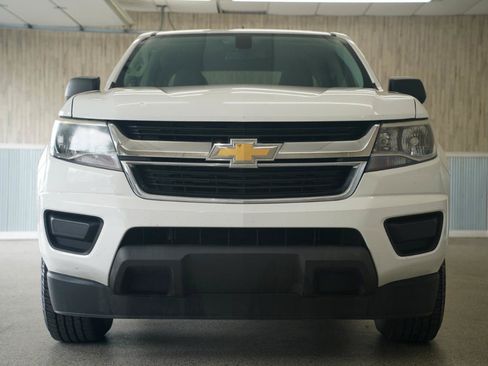 Used 2019 Chevrolet Colorado W/T w/ WT Convenience Package RWD image 3