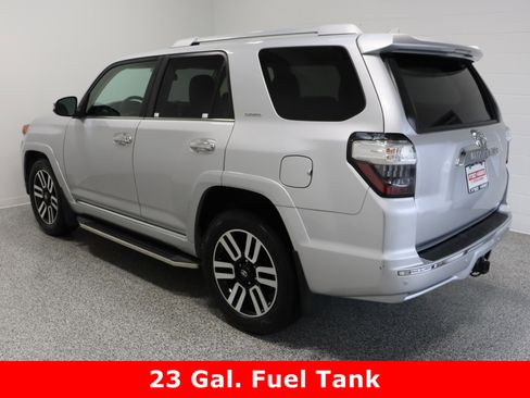 Used 2018 Toyota 4Runner Limited image 9
