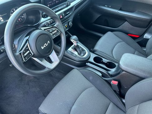 Used 2024 Kia Forte LXS image 11