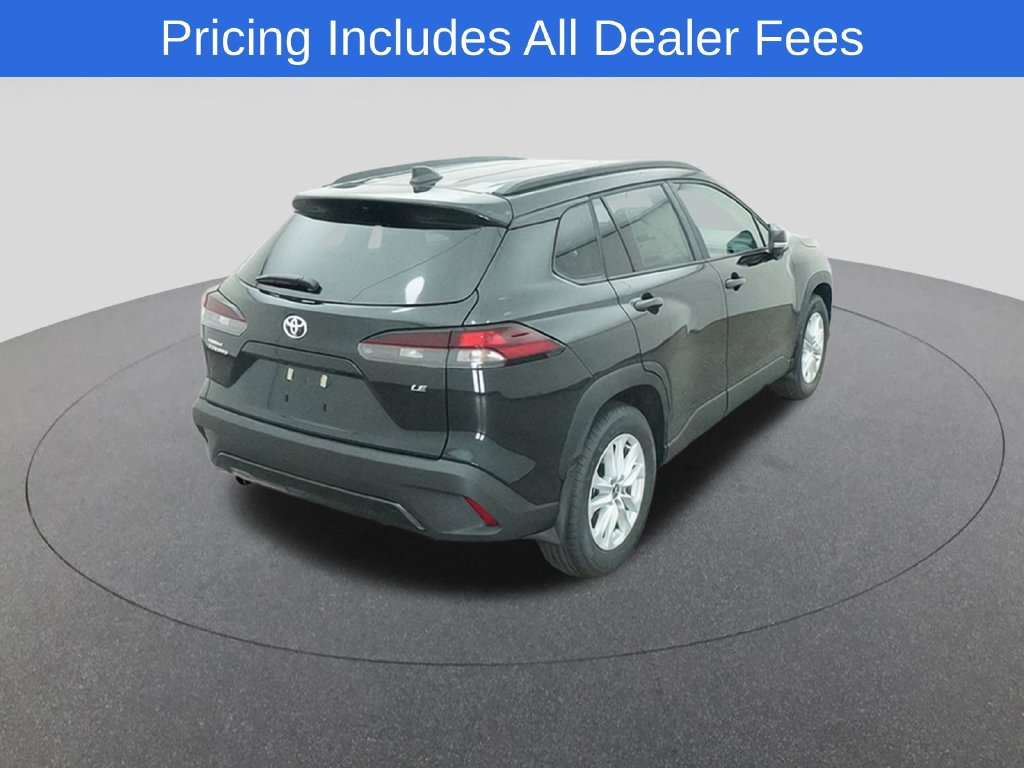 New 2026 Toyota Corolla Cross LE w/ Moonroof Package FWD image 8