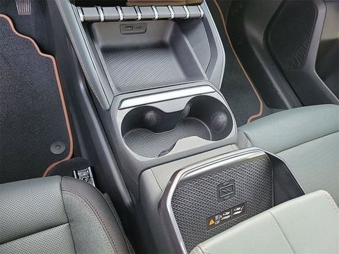 New 2026 GMC Terrain AT4 w/ Convenience Package III image 27