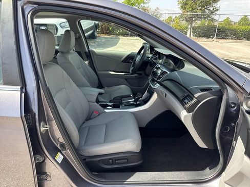 Used 2014 Honda Accord EX-L image 25