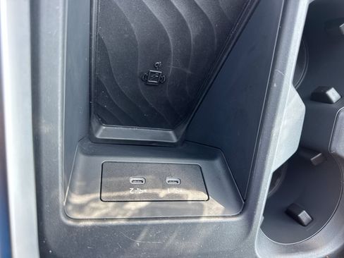Used 2026 Nissan Armada SL w/ Captain's Chari Seat Package RWD image 22