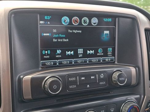 Used 2019 GMC Sierra 2500 Denali w/ Duramax Plus Package AWD/4WD image 19