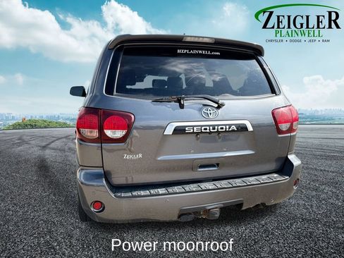 Used 2020 Toyota Sequoia Limited AWD/4WD image 4