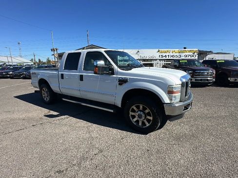 Used 2009 Ford F250 Lariat AWD/4WD image 2