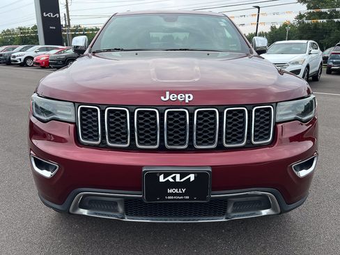 Used 2018 Jeep Grand Cherokee Limited w/ Luxury Group II AWD/4WD image 11