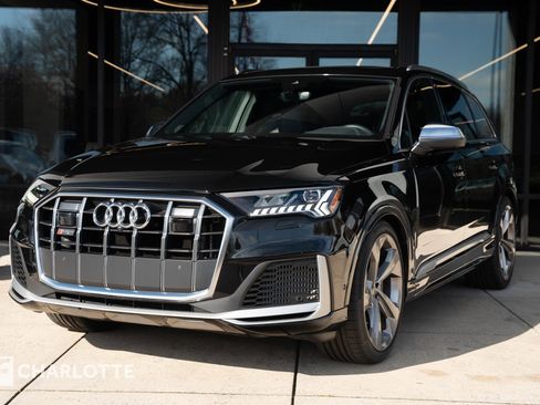 Used 2023 Audi SQ7 Premium Plus w/ Towing Package image 8