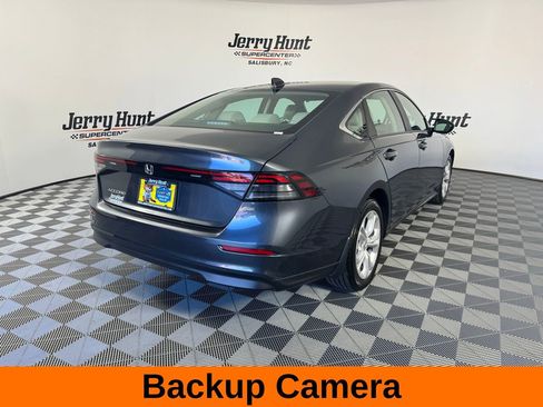 Used 2025 Honda Accord LX image 6