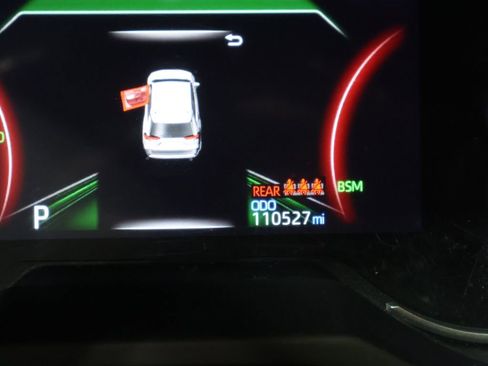 Used 2019 Toyota RAV4 Limited image 37