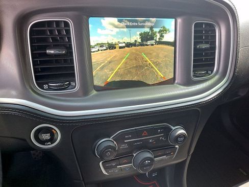 Used 2022 Dodge Charger Scat Pack RWD image 15