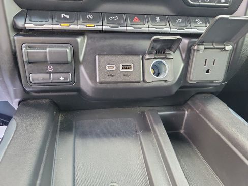 Used 2019 GMC Sierra 1500 AT4 w/ AT4 Premium Package AWD/4WD image 29